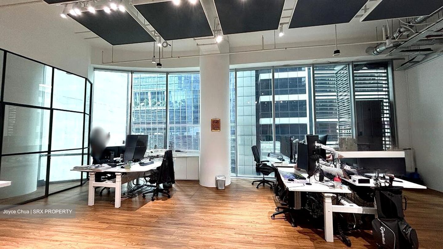 Oxley Tower (D1), Office #462624631